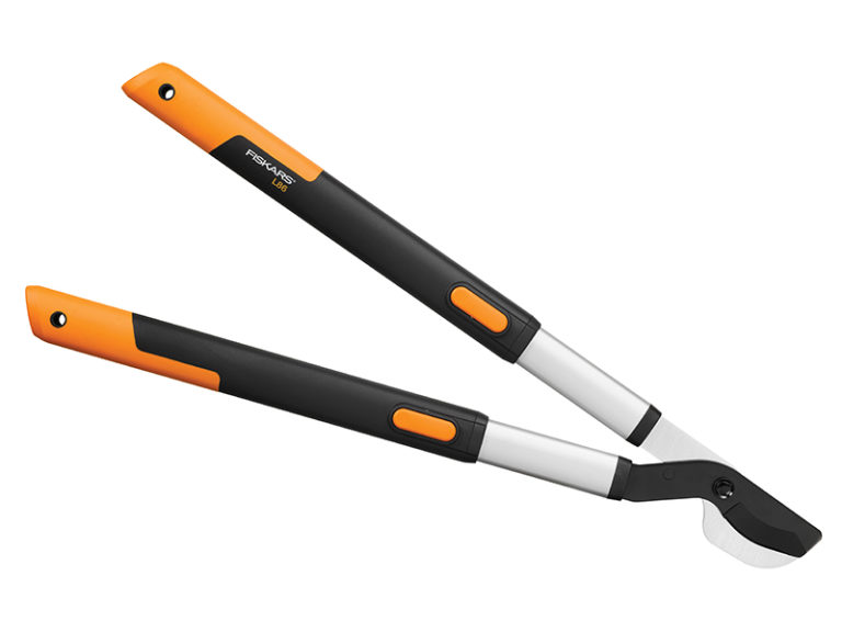 Fiskars Bypass Lopper, Telescopic - Irish Forestry Products
